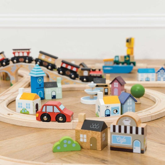 Le Toy Van - Royal Express Train Set - 180 Pieces - Preschool