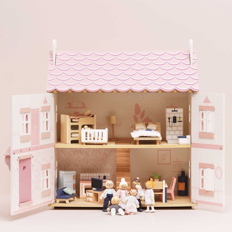 Le Toy Van - 7 Piece Dollhouse Family Wooden Dolls - Dolls