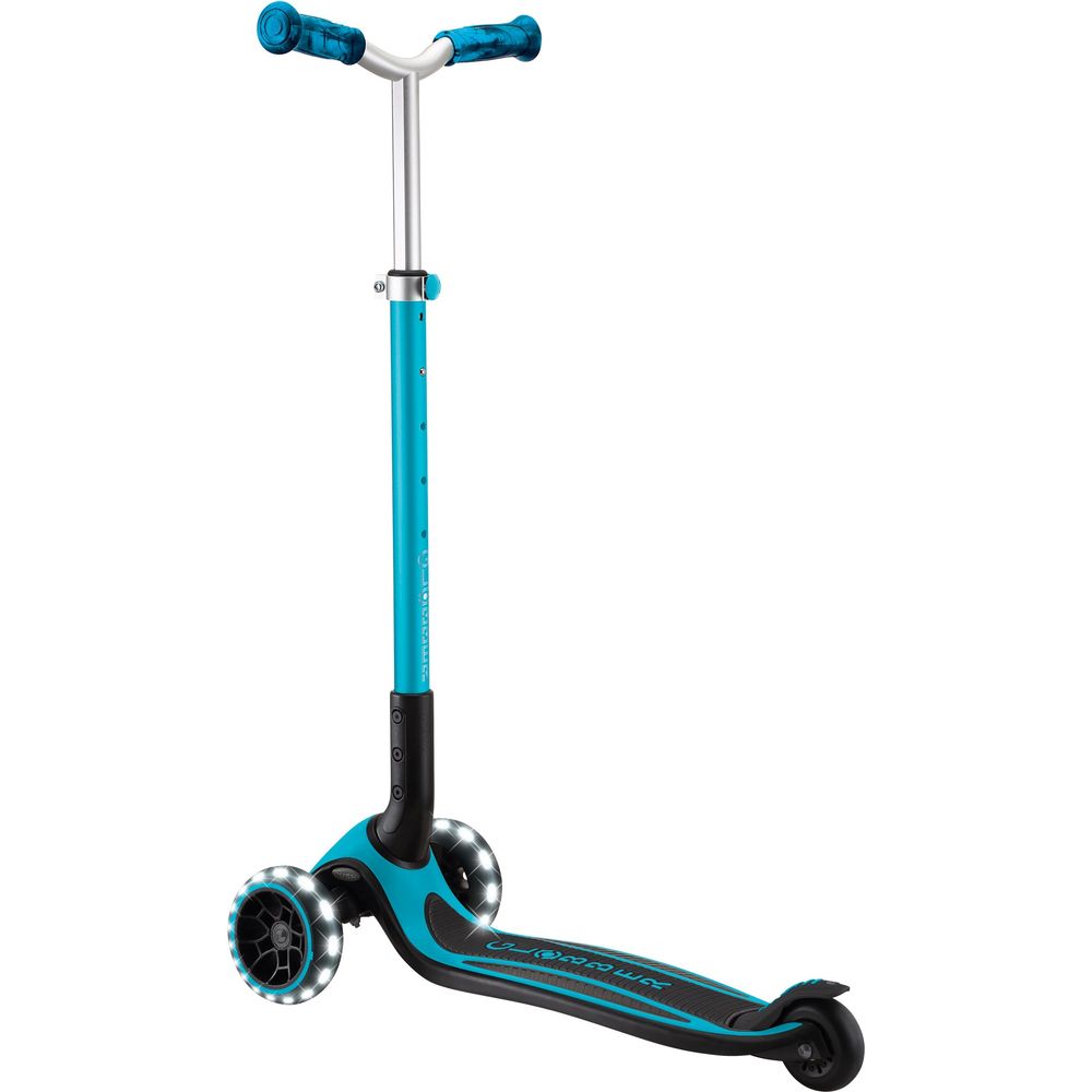 Globber - Ace Lights Scooter - Aqua - Outdoor