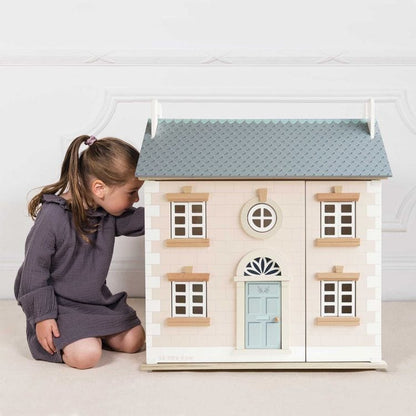 Le Toy Van - Bay Tree Wooden Dollhouse - Dolls