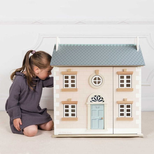 Le Toy Van - Bay Tree Wooden Dollhouse - Dolls