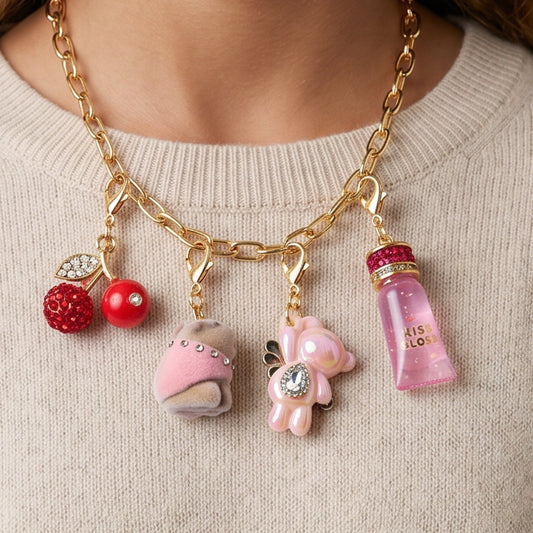FAO Schwarz - Charm Squad Capybara Charm - Fashion Activity and Roleplay