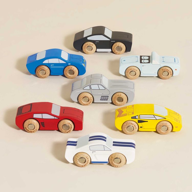 Le Toy Van - Classic Wooden Sports Cars - 7 Pieces - Preschool