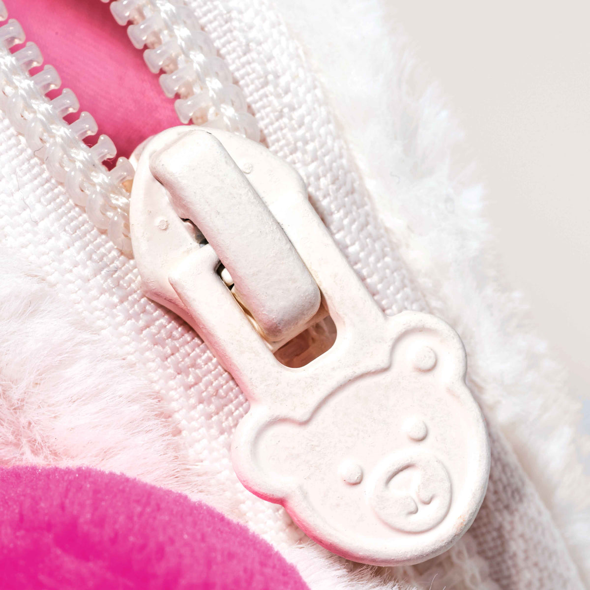 Steiff North America, Inc. - Hello Kitty Coin Purse - Plush