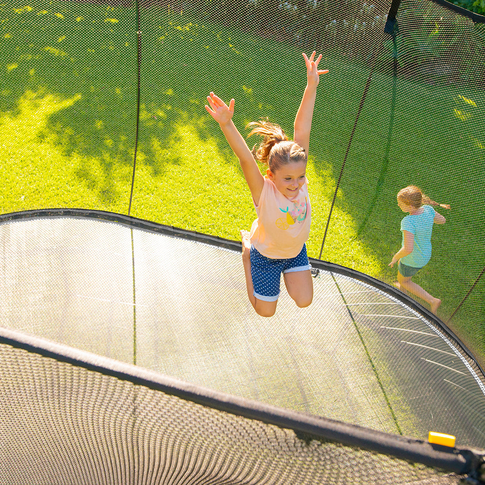 Springfree - Large Oval Trampoline - Outdoor