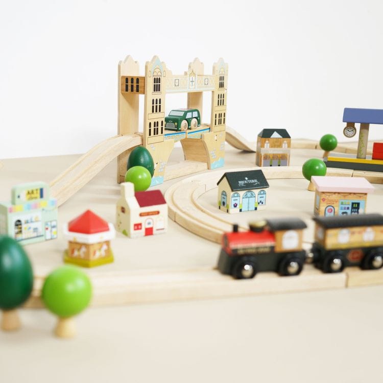 Le Toy Van - London Wood Train Set – 120 Pieces - Preschool