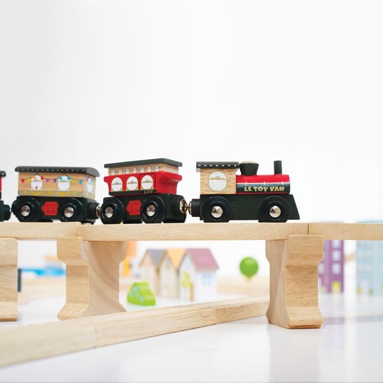 Le Toy Van - Royal Express Train Set - 180 Pieces - Preschool