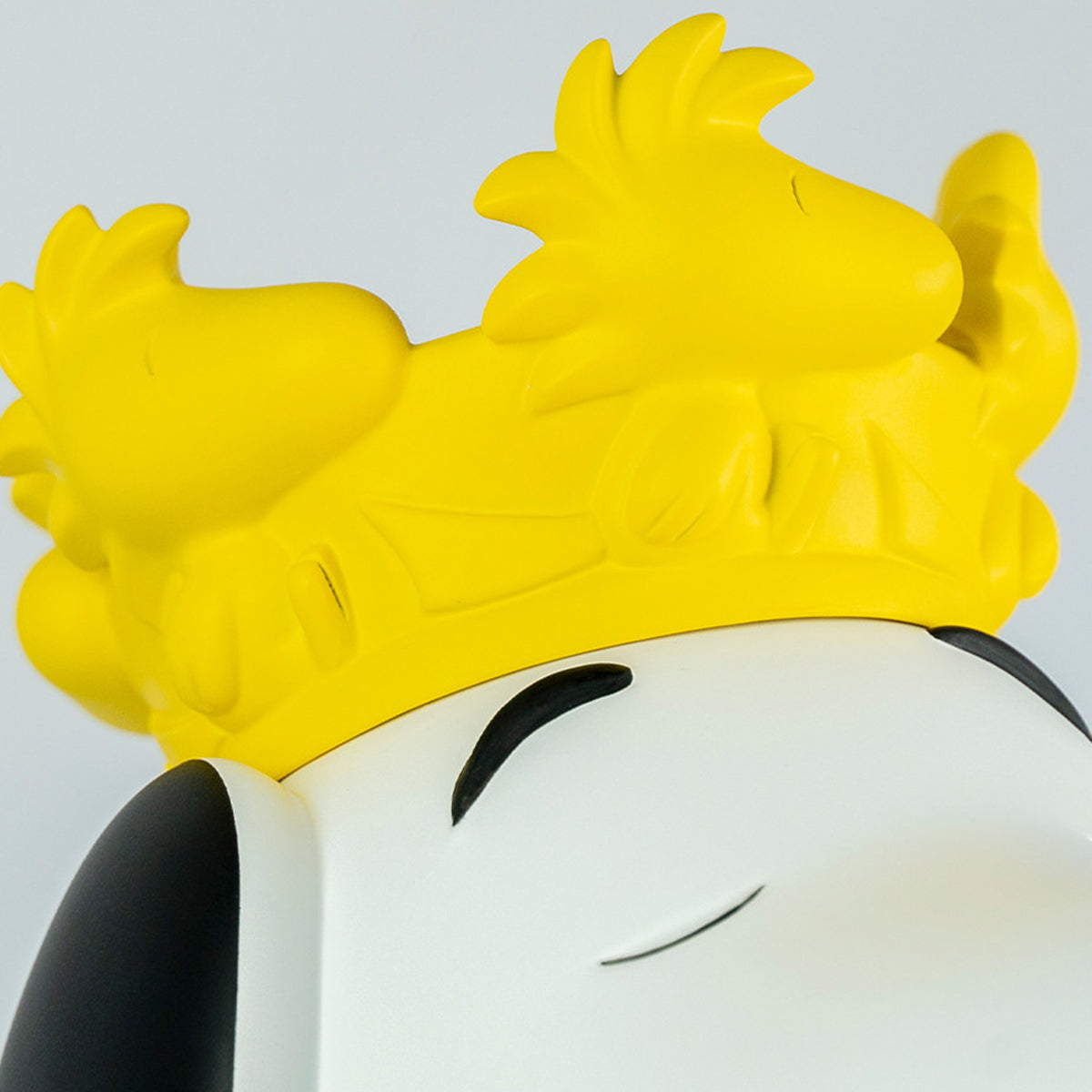 Leblon Delienne - Snoopy King Figure with Mini Snoopies on Cape & Woodstock Crown - 17" - Collectibles