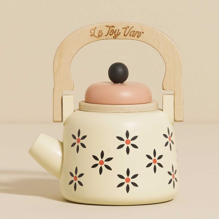 Le Toy Van - Vintage Wooden Kettle - Preschool