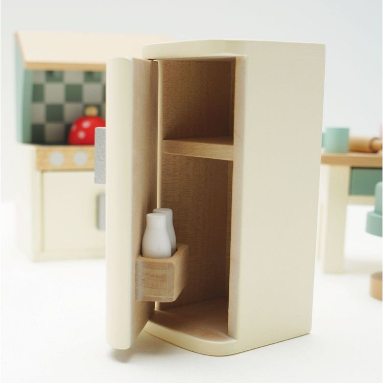 Le Toy Van - Wooden Dollhouse 20 Piece Kitchen Furniture Set - Dolls