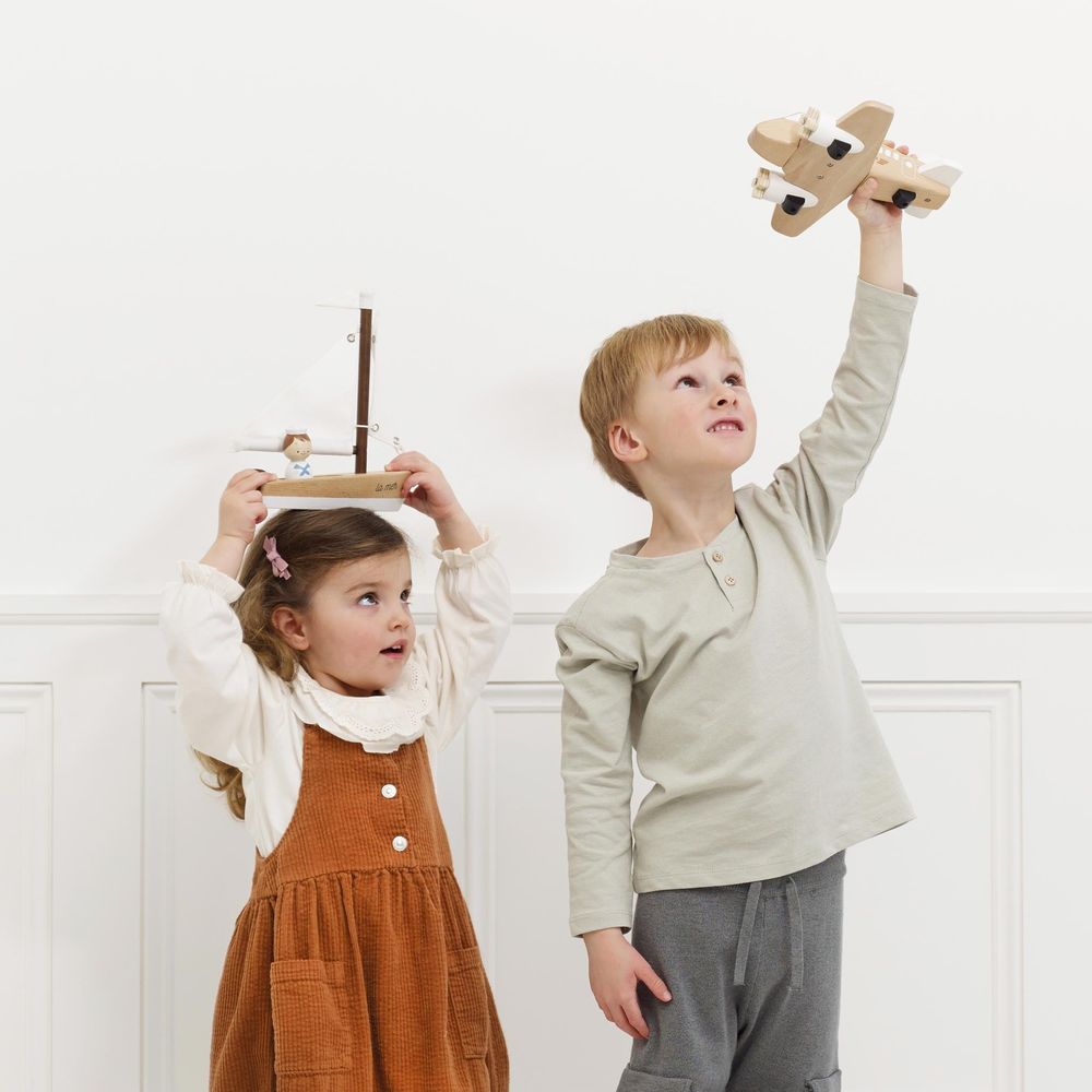 Le Toy Van - Wooden Toy Plane - Preschool